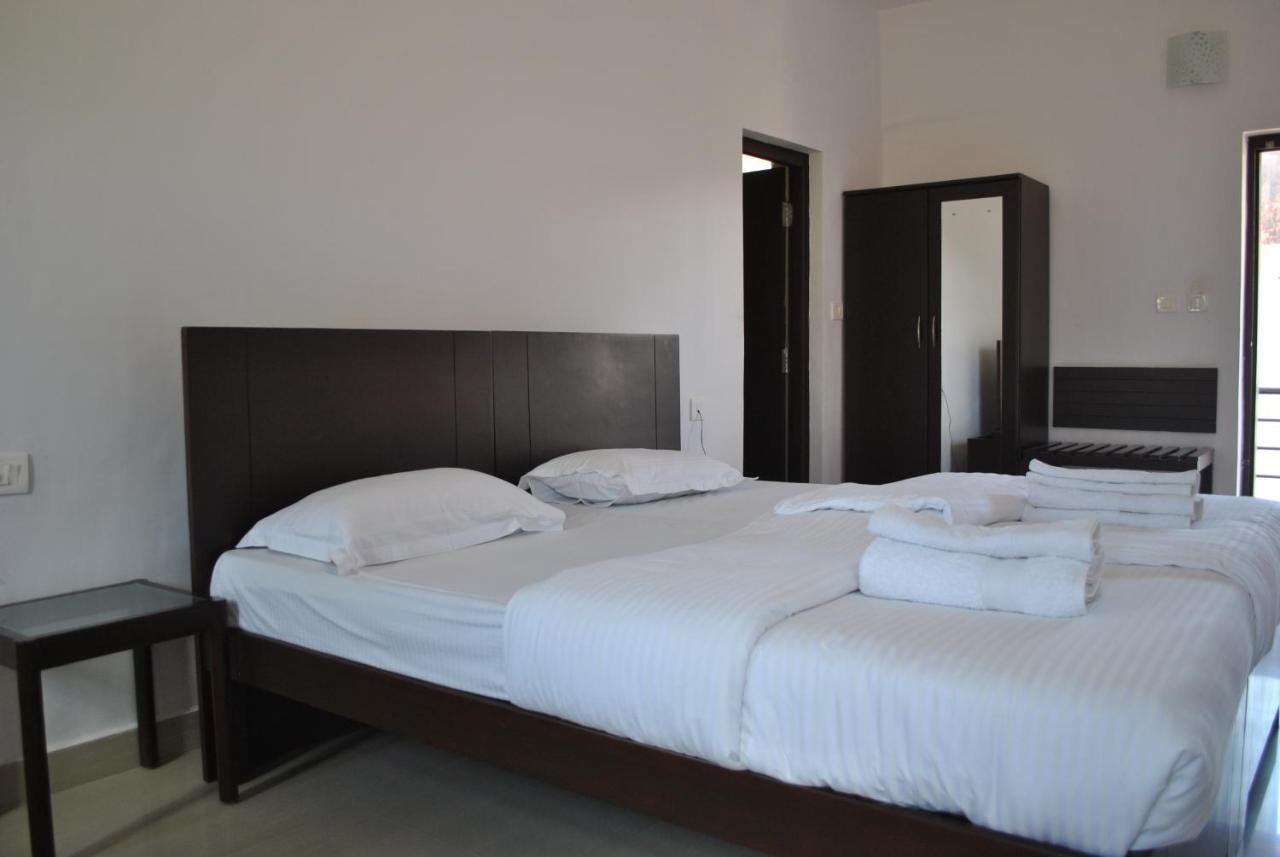 Daswal B&B Hotel Madikeri Exterior photo